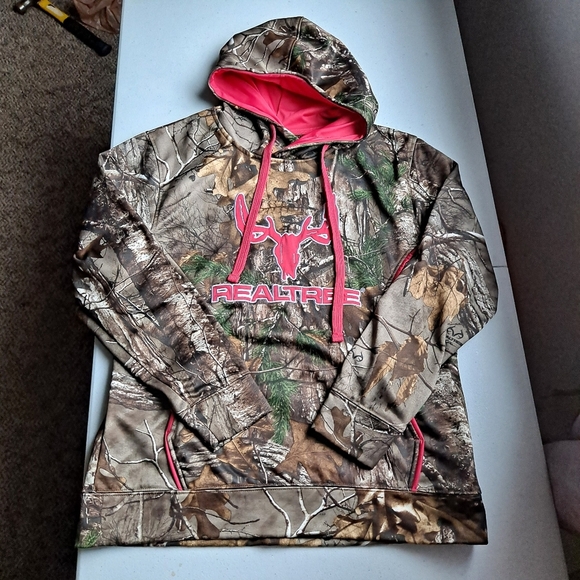 Realtree Tops - Realtree Camo Hoodie